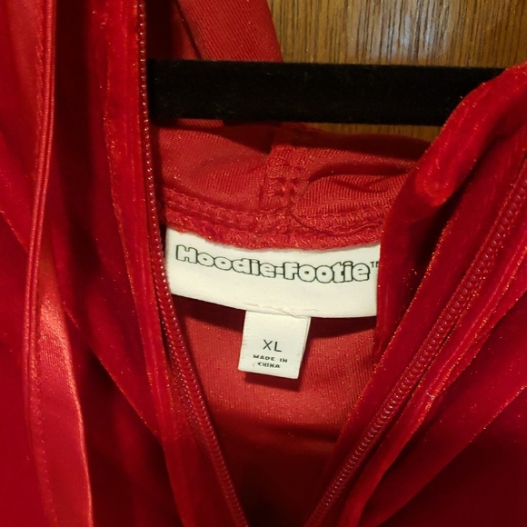 XL And Long Red Hooded Velour Zip-Up One Piece - Picture 5 of 13